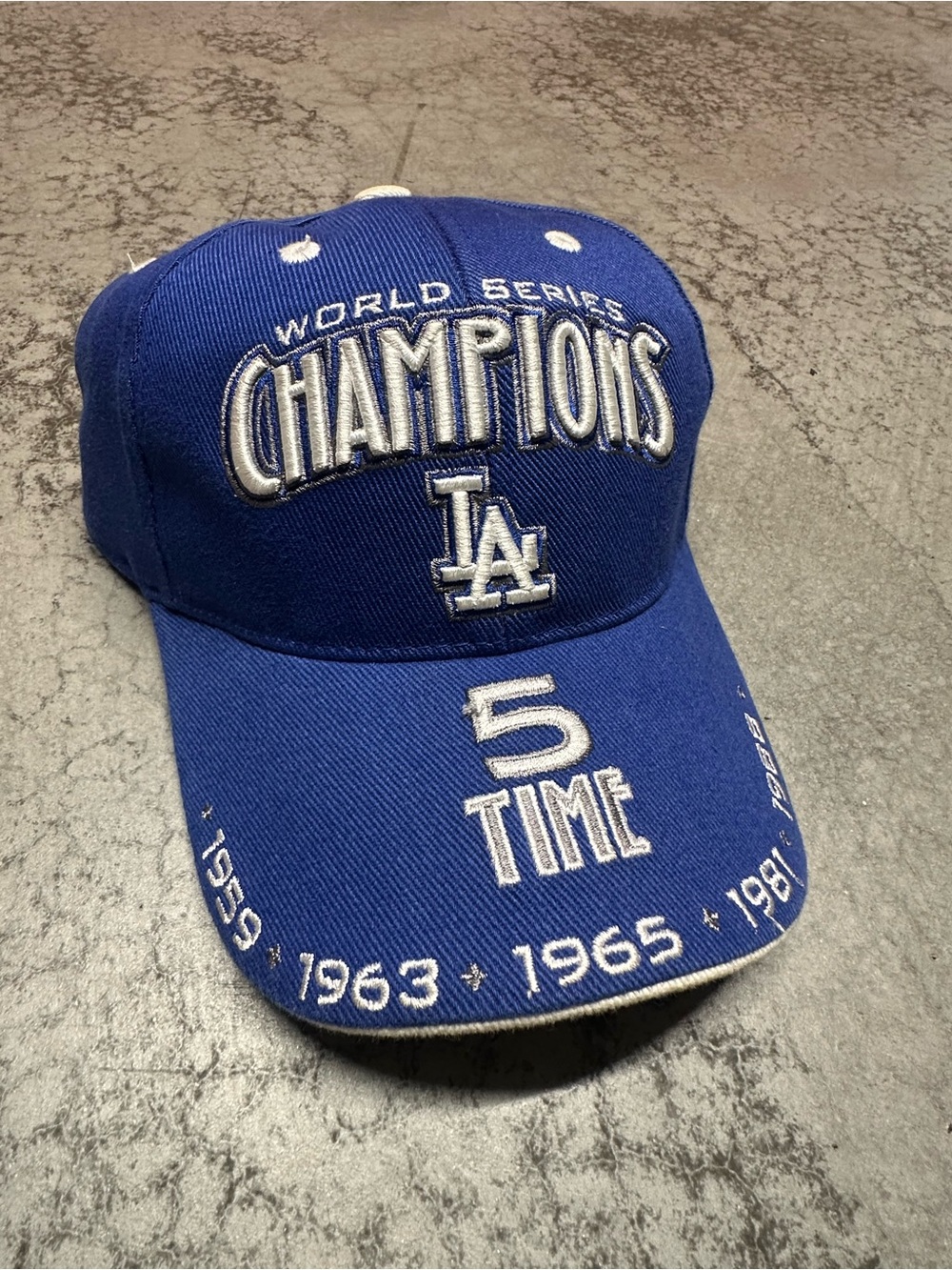 Vintage Los Angeles Dodgers 5 Times Champs Embroidered Strap Back Hat New